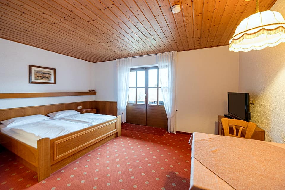 Impression Schlafen Appartement — Mehrfamilienhaus, 399 m² in Haibach