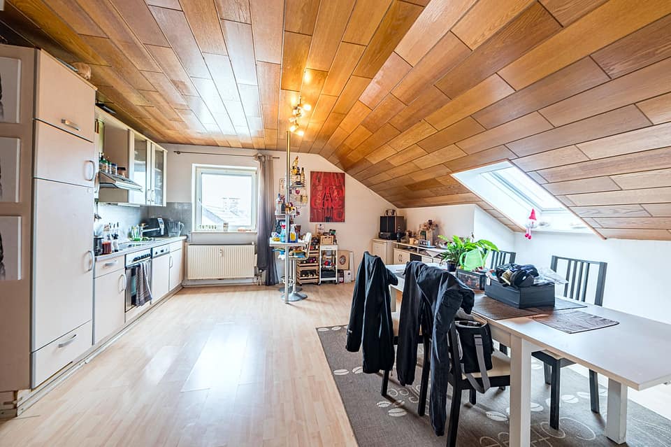 Kochen — Dachgeschosswohnung, 80 m² in Straubing