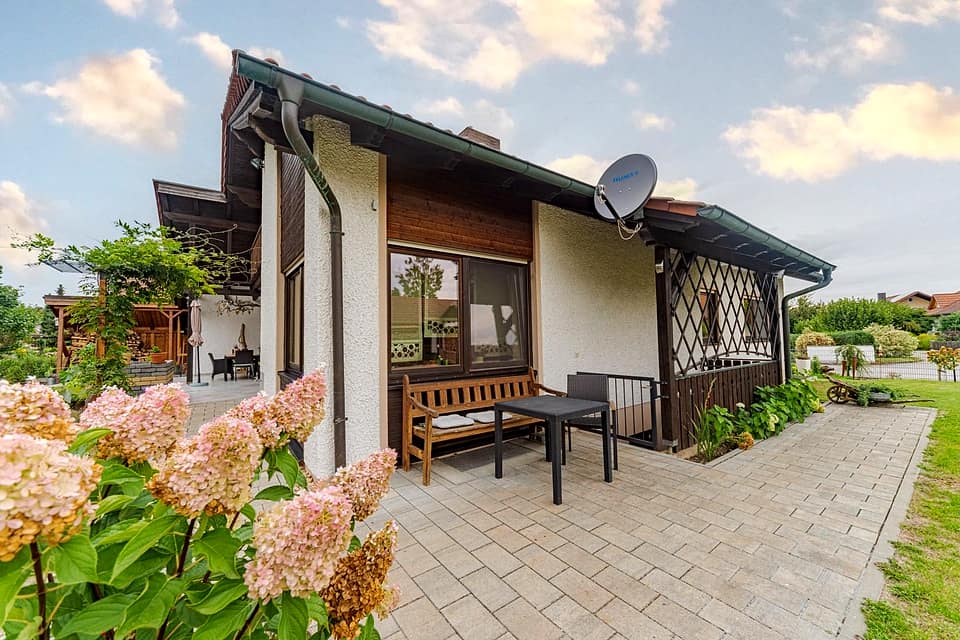 07 Terrasse und Sitzplatz — Einfamilienhaus, 200 m² in Geiselhöring