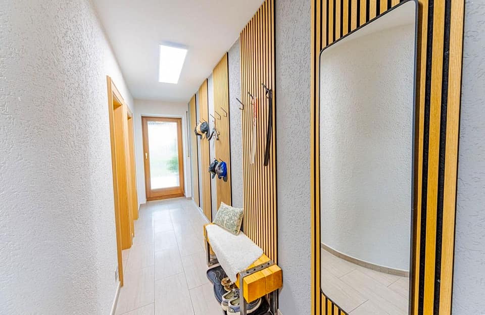 11 Garderobenflur — Einfamilienhaus, 200 m² in Geiselhöring